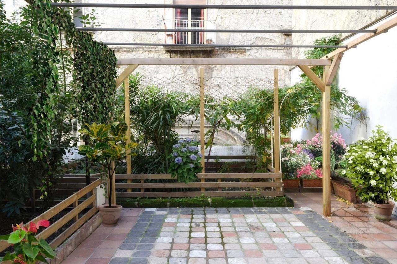 Giardino D'Atri Leilighet Napoli Eksteriør bilde